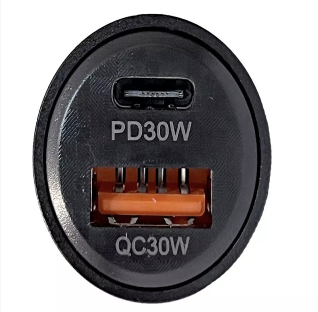 خرید فندکی ماشین 60 وات می اکسس CR-87 اصل و باکیفیت